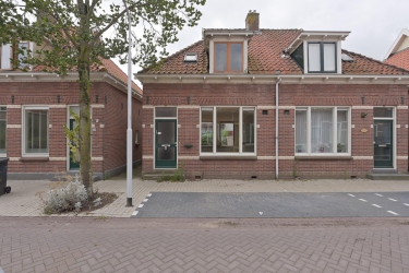 van Hogendorpstraat 28, 1561 PC, Krommenie